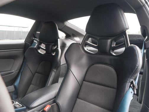 2025 Porsche 911 Carrera T