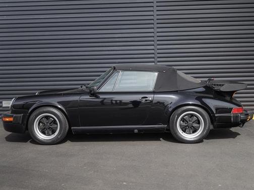 1988 Porsche 911 Cabriolet