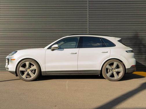 2024 Porsche Cayenne Cayenne