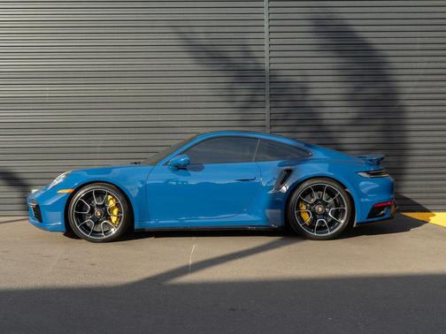 2022 Porsche 911 Turbo S