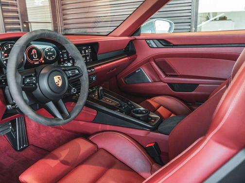 2023 Porsche 911 Targa 4 GTS