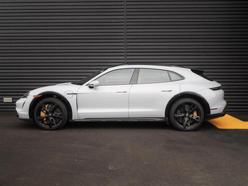 2024 Porsche Taycan Cross Turismo Turbo S