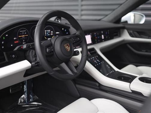 2024 Porsche Taycan Cross Turismo Turbo S