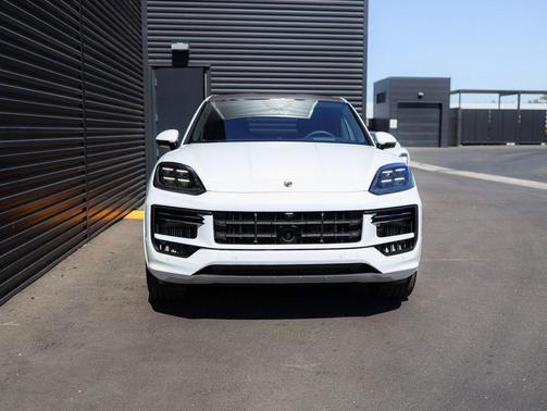 2025 Porsche Cayenne Cayenne Turbo E-Hybrid