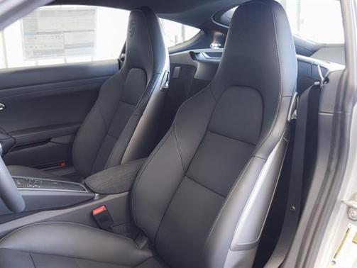 2024 Porsche 718 Cayman S