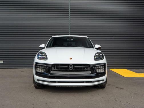 2026 Porsche Macan GTS