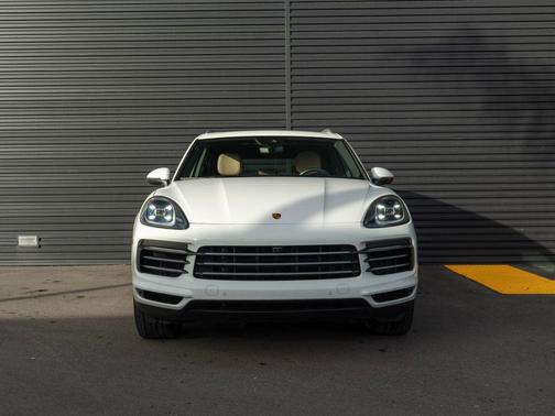 2023 Porsche Cayenne Cayenne
