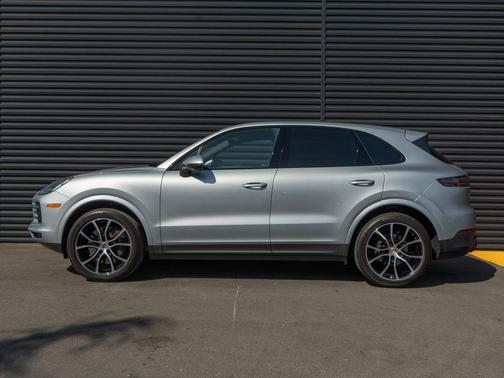 2023 Porsche Cayenne Cayenne