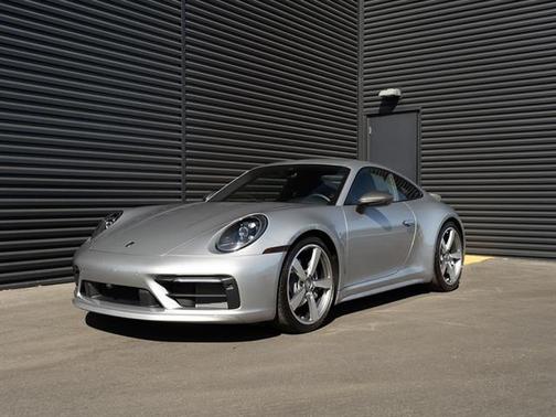 2024 Porsche 911 Carrera T