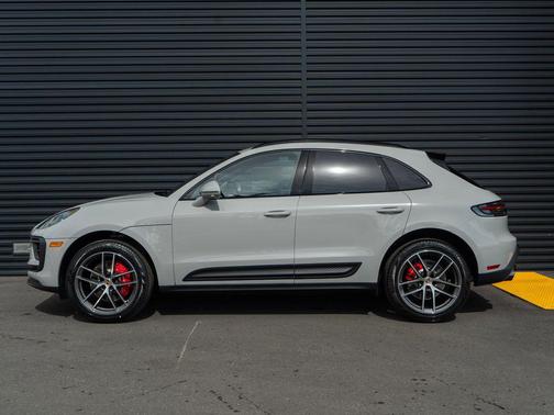 2026 Porsche Macan S