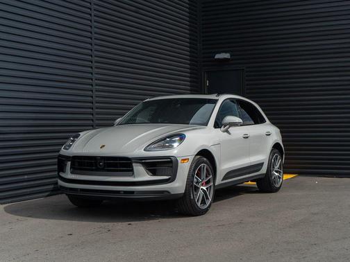 2026 Porsche Macan S