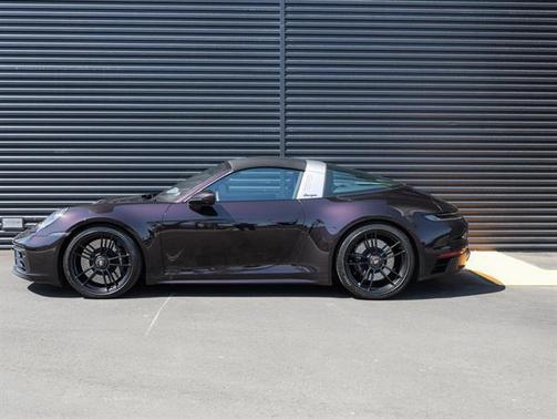 2024 Porsche 911 Targa 4 GTS