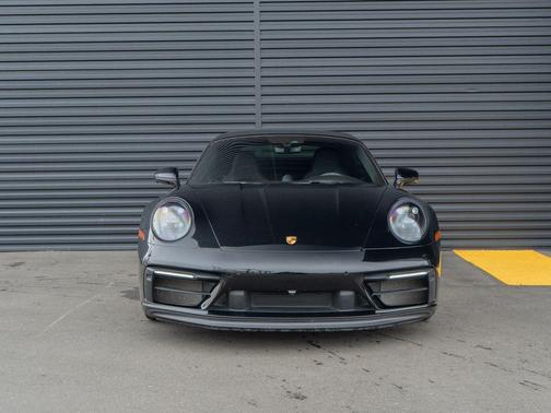 2022 Porsche 911 Carrera GTS