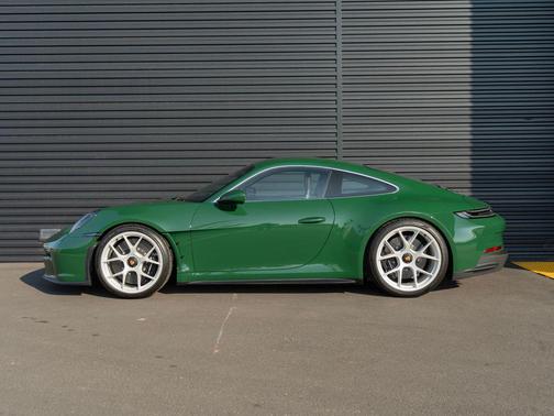 2024 Porsche 911 S/T
