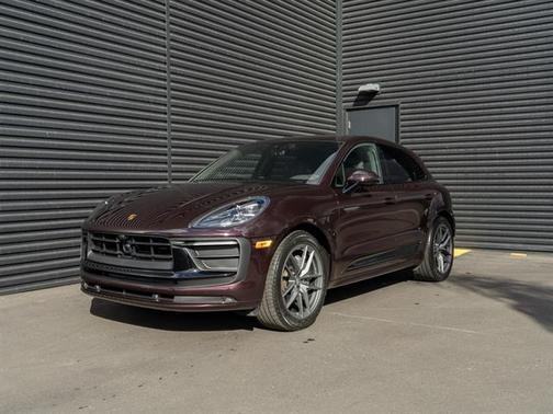 2025 Porsche Macan AWD