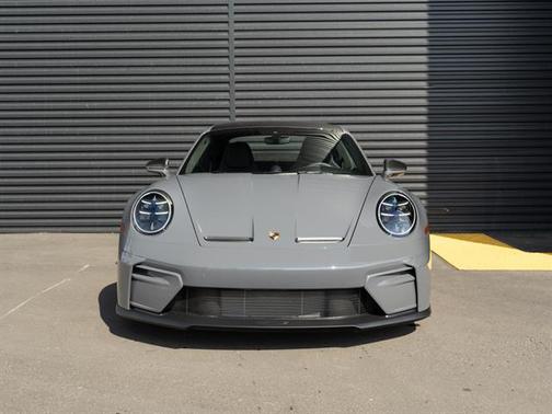 2025 Porsche 911 GT3 w/Touring Package