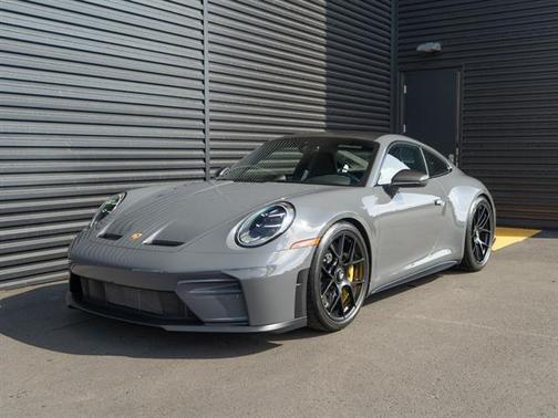 2025 Porsche 911 GT3 w/Touring Package
