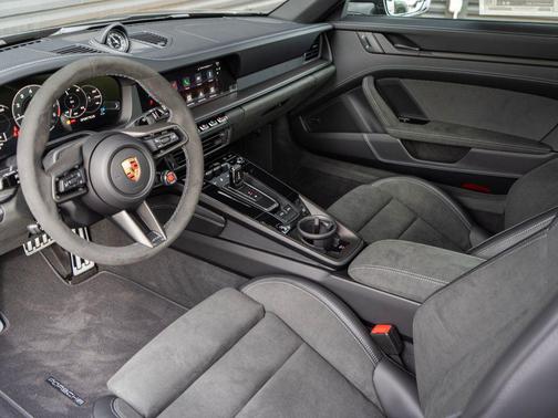 2026 Porsche 911 Targa 4 GTS