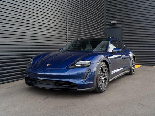 2022 Porsche Taycan 4S