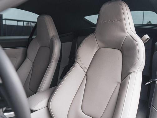 2025 Porsche 911 Turbo S