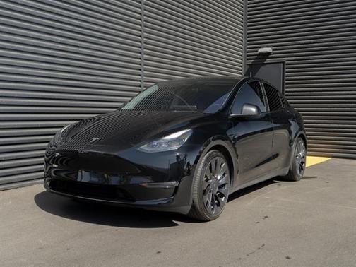 2023 Tesla Model Y Performance Dual Motor All-Wheel Drive