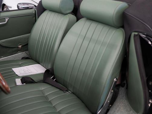 1960 Porsche 356 ROADSTER