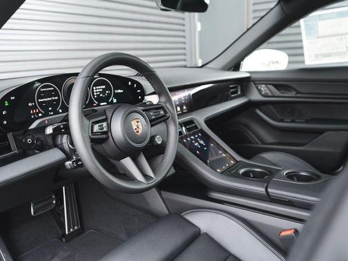 2026 Porsche Taycan 4