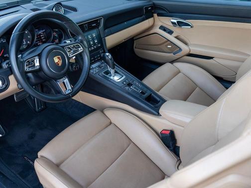 2017 Porsche 911 Targa 4 GTS