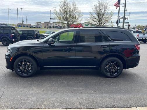 DB Black Clearcoat 2026 Dodge Durango GT