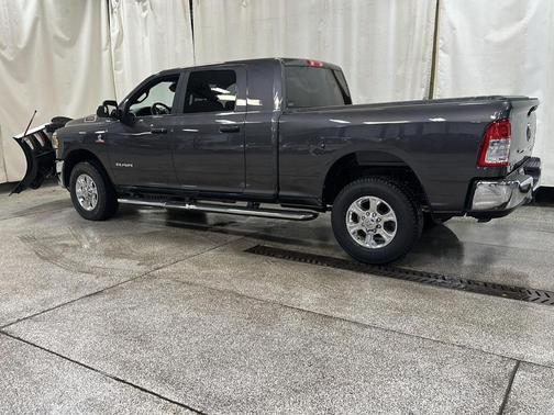 Granite Crystal Clearcoat Metallic 2022 RAM 3500 Big Horn