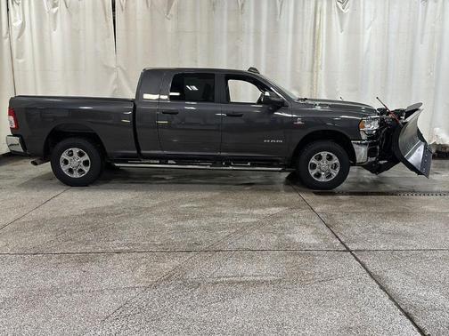 Granite Crystal Clearcoat Metallic 2022 RAM 3500 Big Horn