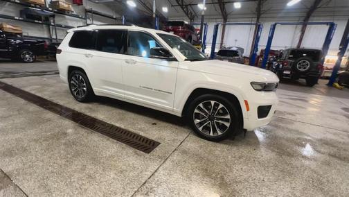 2021 Jeep Grand Cherokee L Overland