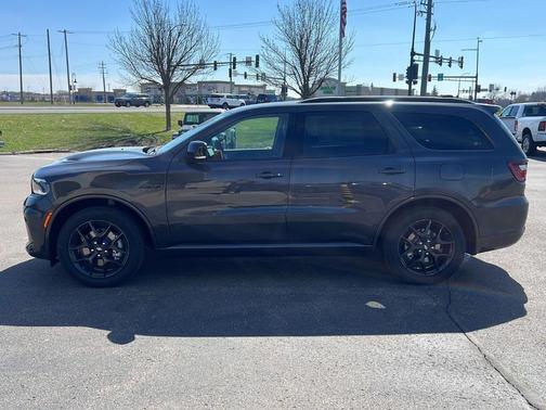 Vapor Gray 2026 Dodge Durango GT Plus HEMI V8