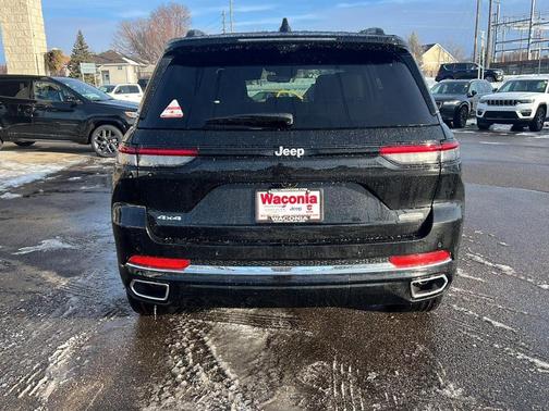 2025 Jeep Grand Cherokee Overland