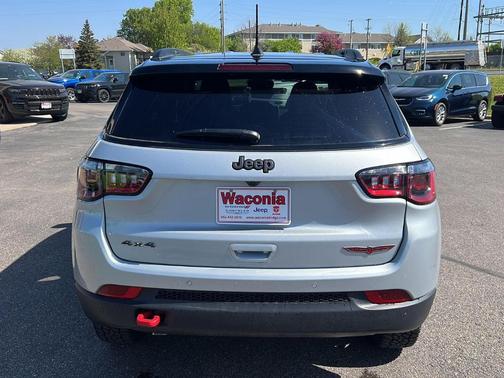 2025 Jeep Compass Trailhawk