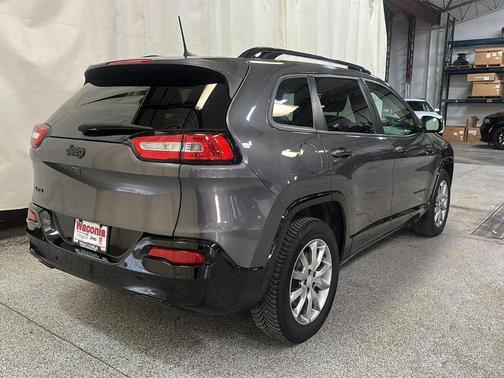 2018 Jeep Cherokee Latitude