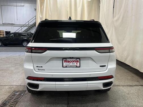 2024 Jeep Grand Cherokee Summit