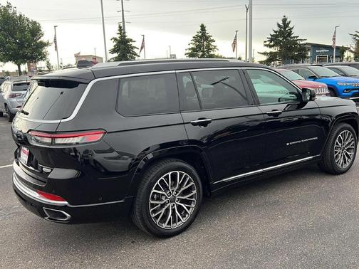 2021 Jeep Grand Cherokee L Summit