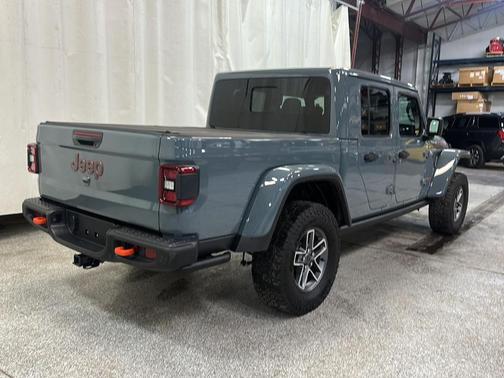 2024 Jeep Gladiator Mojave X