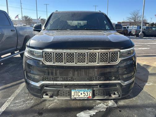 2022 Jeep Grand Wagoneer Series III