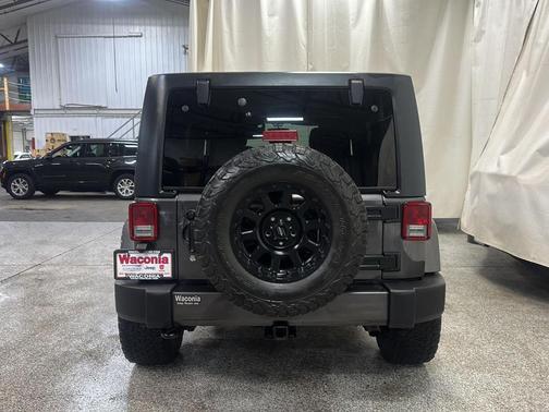 2018 Jeep Wrangler JK Unlimited Sahara