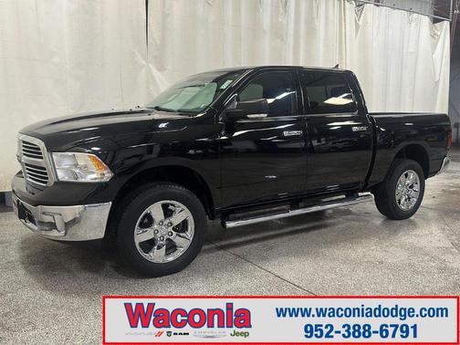 Black Clearcoat 2014 RAM 1500 SLT