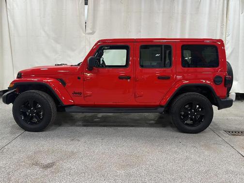 2020 Jeep Wrangler Unlimited Sahara Altitude