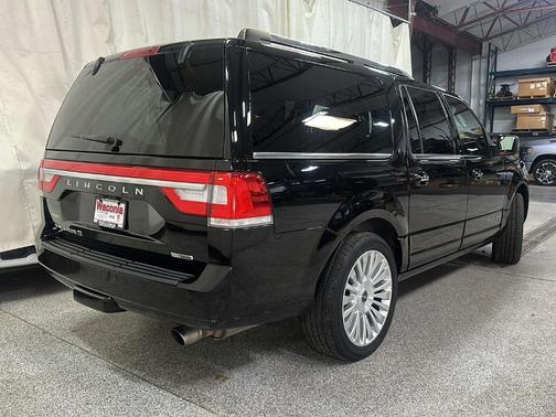 2016 Lincoln Navigator L Select