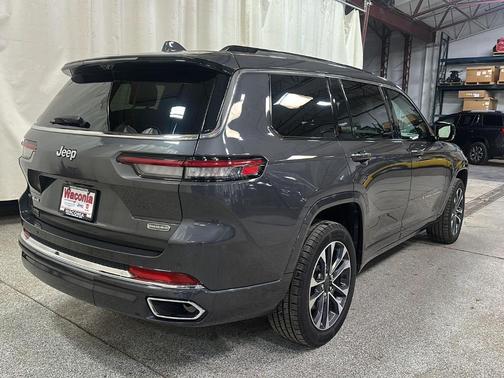 2022 Jeep Grand Cherokee L Overland