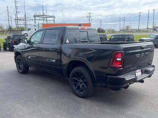 Diamond Black 2026 RAM 1500 Laramie