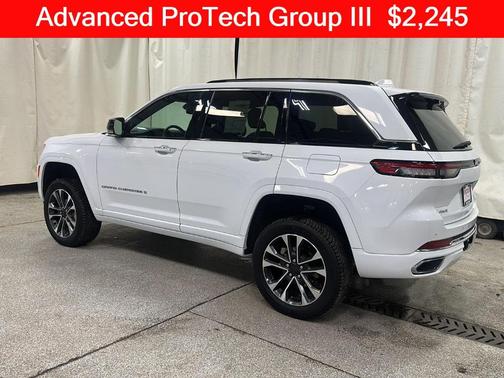 2022 Jeep Grand Cherokee Overland