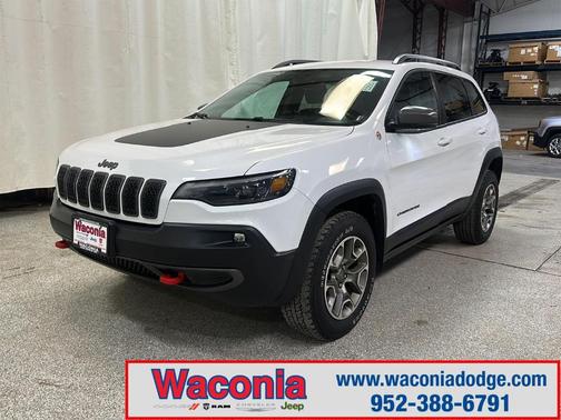 Bright White Clearcoat 2020 Jeep Cherokee Trailhawk