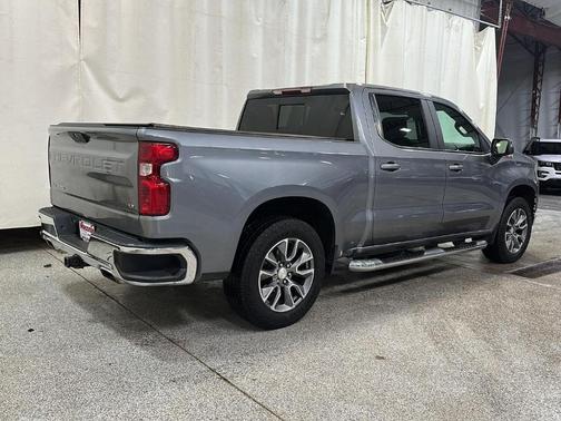 Silver Ice Metallic 2021 Chevrolet Silverado 1500 LT