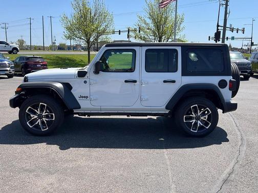 2025 Jeep Wrangler 4xe Sport